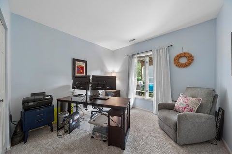 Tiny photo for 1214 Gulfstream Parkway #19B, Libertyville, IL 60048 (MLS # 12734218)