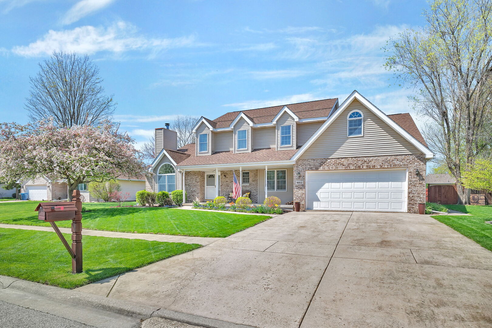 1002 Birchwood Court