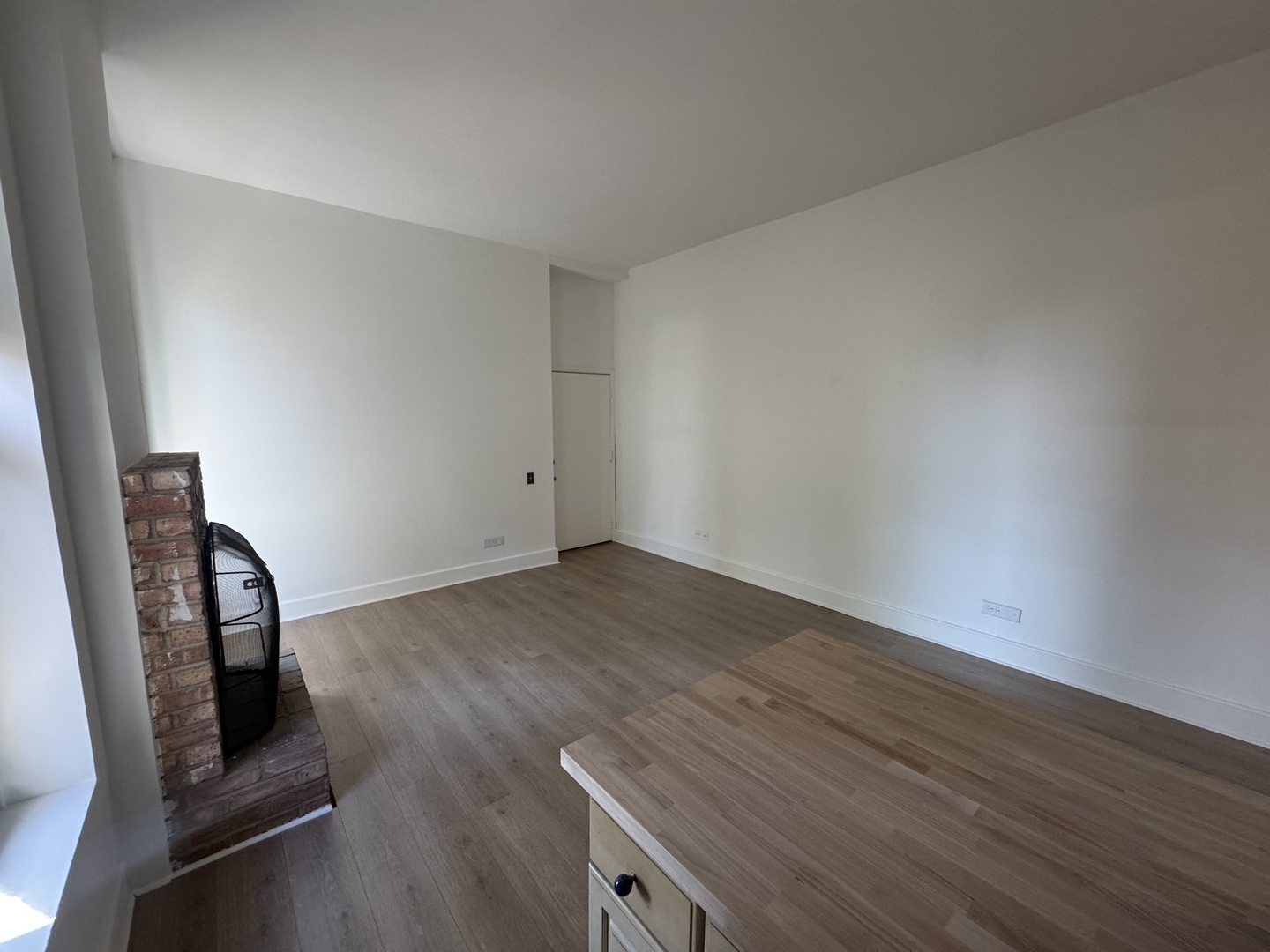 1832 N LINCOLN Avenue 2M