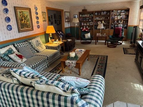 Tiny photo for 16W567 Hillside Lane, Willowbrook, IL 60527 (MLS # 12594232)