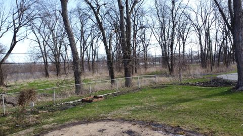 Tiny photo for 2775 E Riverview Drive, Kankakee, IL 60901 (MLS # 12323843)