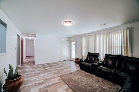 Tiny photo for 2775 E Riverview Drive, Kankakee, IL 60901 (MLS # 12323843)