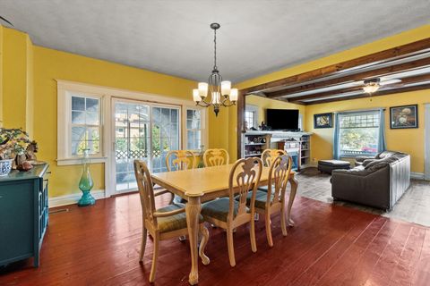 Tiny photo for 810 W Marion Street, Joliet, IL 60436 (MLS # 12479931)
