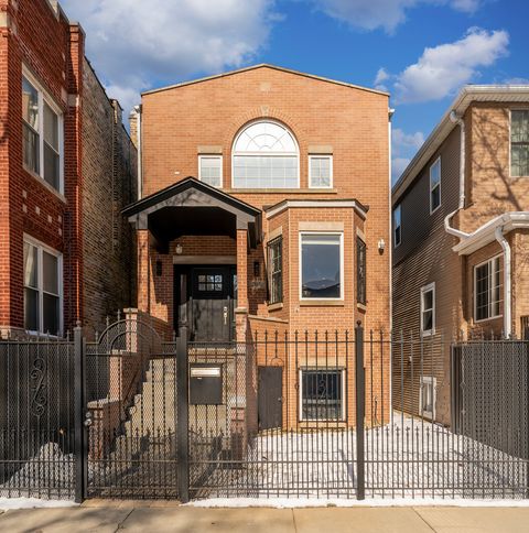 2818 W Wellington Avenue Chicago IL 60618