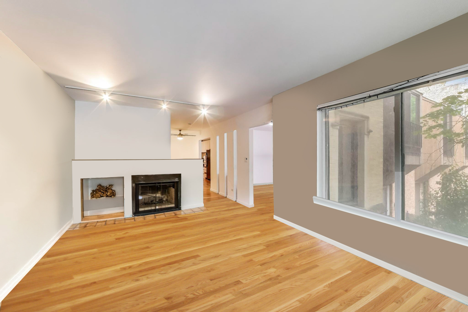 900 W AINSLIE Street A