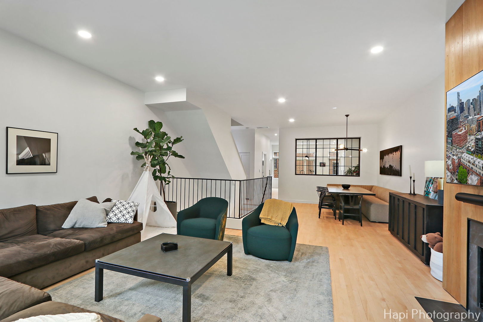 358 W Huron Street B