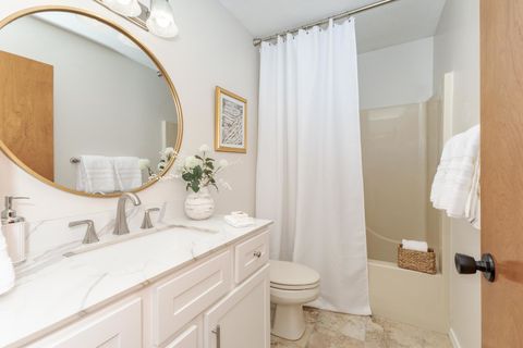 Tiny photo for 8 Edgewood Court, Bloomington, IL 61701 (MLS # 12496942)