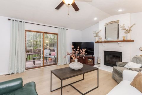 Tiny photo for 8 Edgewood Court, Bloomington, IL 61701 (MLS # 12496942)