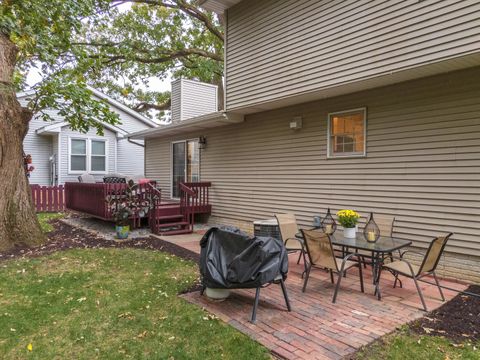 Tiny photo for 8 Edgewood Court, Bloomington, IL 61701 (MLS # 12496942)