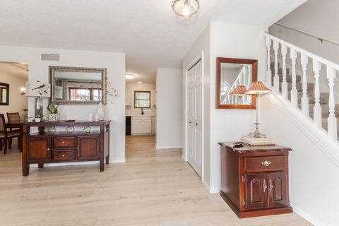 Tiny photo for 8 Edgewood Court, Bloomington, IL 61701 (MLS # 12496942)