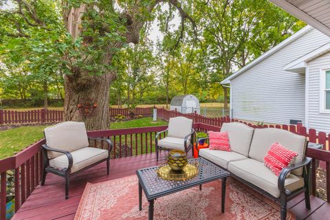 Tiny photo for 8 Edgewood Court, Bloomington, IL 61701 (MLS # 12496942)