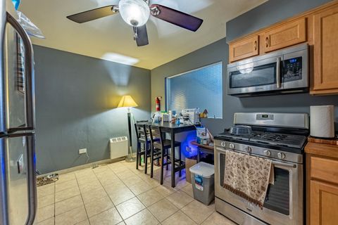 Tiny photo for 1008 Washington Boulevard #5, Oak Park, IL 60302 (MLS # 12647080)