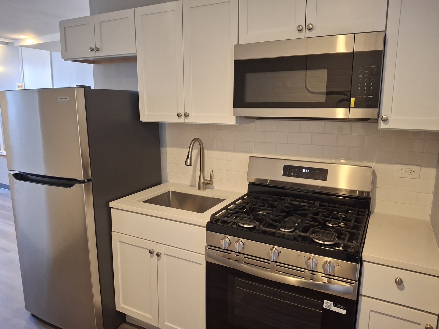 3149 W Wellington Avenue 1