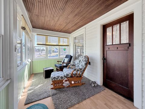 Tiny photo for 1902 Chicago Avenue, Savanna, IL 61074 (MLS # 12486994)