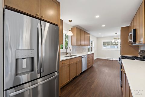 Tiny photo for 49 King Lane, Des Plaines, IL 60016 (MLS # 12675288)