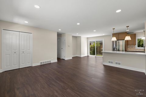 Tiny photo for 49 King Lane, Des Plaines, IL 60016 (MLS # 12675288)