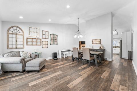 Tiny photo for 619 W End Road, Roselle, IL 60172 (MLS # 12541216)