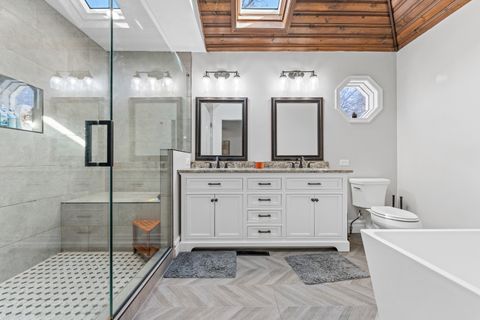 Tiny photo for 619 W End Road, Roselle, IL 60172 (MLS # 12541216)