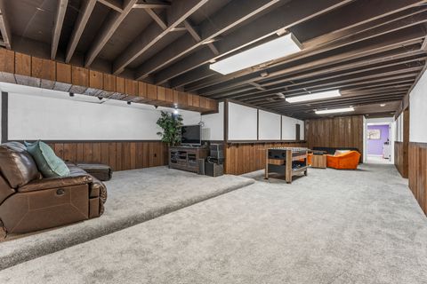 Tiny photo for 619 W End Road, Roselle, IL 60172 (MLS # 12541216)