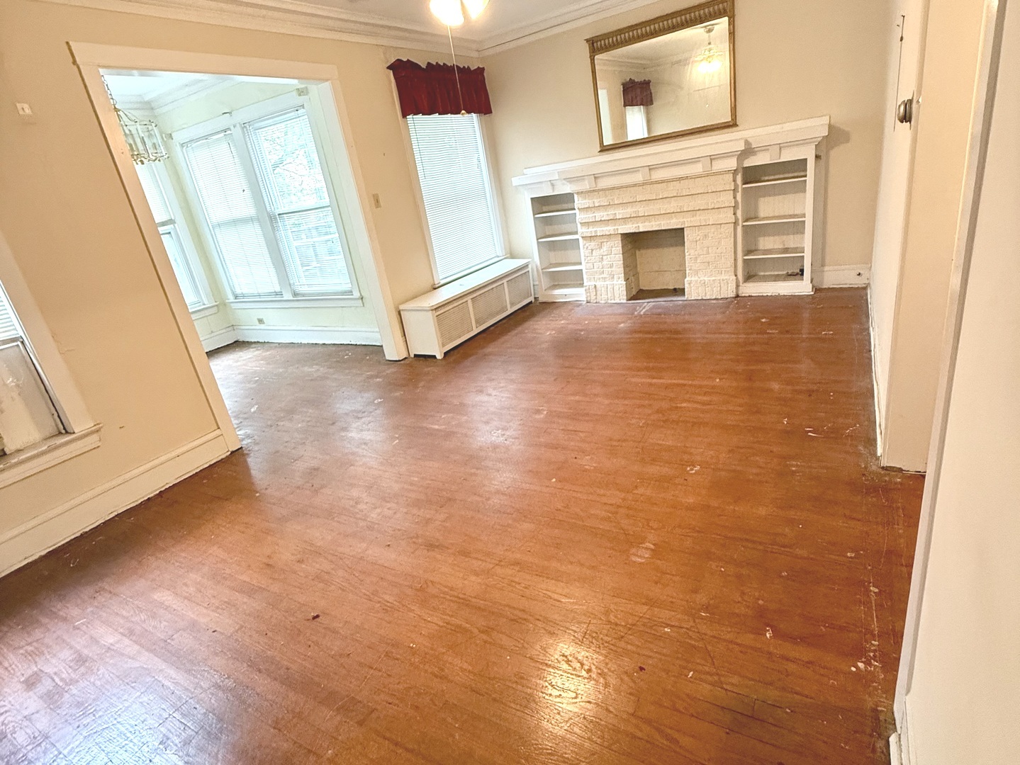 1406 W Hollywood Avenue
