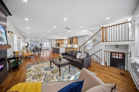 Tiny photo for 7048 26th Parkway, Berwyn, IL 60402 (MLS # 12781216)