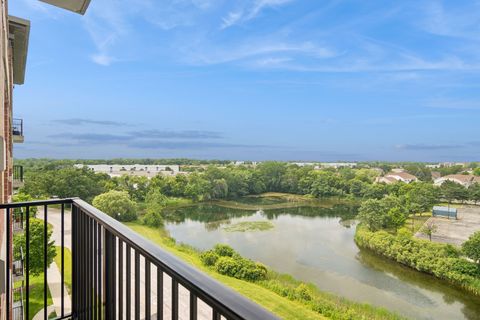 Tiny photo for 1199 E Port Clinton Road #607, Vernon Hills, IL 60061 (MLS # 12646583)