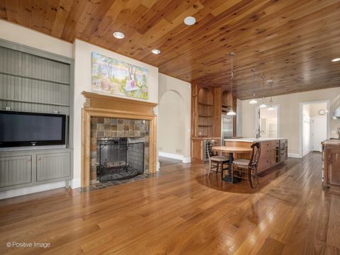 Tiny photo for 48 FOREST GATE Circle, Oak Brook, IL 60523 (MLS # 12532017)