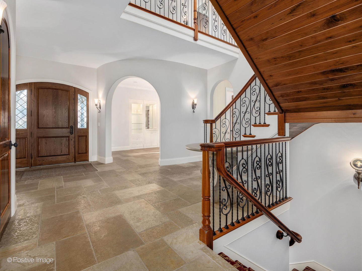 48 FOREST GATE Circle