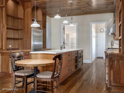 Tiny photo for 48 FOREST GATE Circle, Oak Brook, IL 60523 (MLS # 12532017)