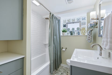 Tiny photo for 8662 N Ozark Avenue, Niles, IL 60714 (MLS # 12784006)