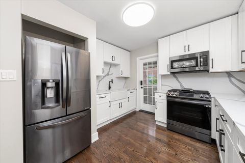 Tiny photo for 2428 S 19th Avenue, Broadview, IL 60155 (MLS # 12496109)