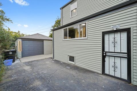 Tiny photo for 2428 S 19th Avenue, Broadview, IL 60155 (MLS # 12496109)