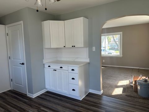 Tiny photo for 435 S Center Avenue, Bradley, IL 60915 (MLS # 12475472)