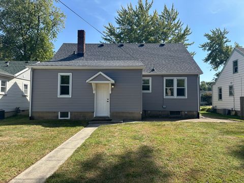 Tiny photo for 435 S Center Avenue, Bradley, IL 60915 (MLS # 12475472)
