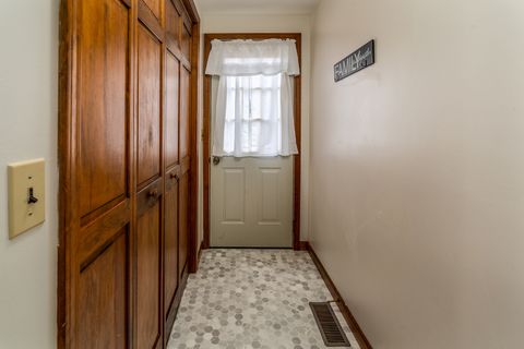 Tiny photo for 407 N Sims Street, Royalton, IL 62983 (MLS # 12590329)