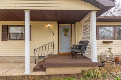 Tiny photo for 407 N Sims Street, Royalton, IL 62983 (MLS # 12590329)