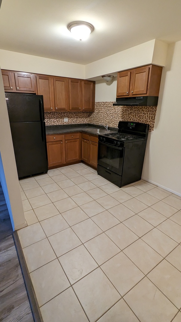 8649 S 85th Court 16