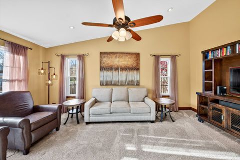 Tiny photo for 2843 Forestview Drive, Carpentersville, IL 60110 (MLS # 12519673)