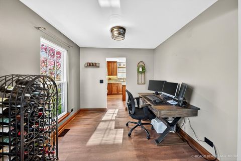 Tiny photo for 2843 Forestview Drive, Carpentersville, IL 60110 (MLS # 12519673)