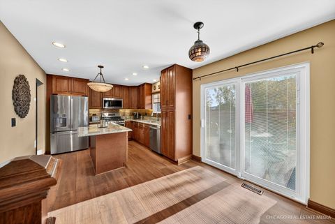 Tiny photo for 2843 Forestview Drive, Carpentersville, IL 60110 (MLS # 12519673)