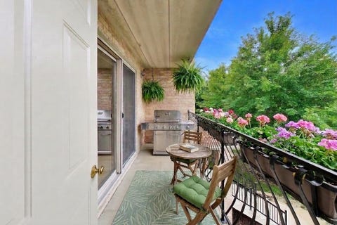 Tiny photo for 4401 Pershing Avenue #2N, Downers Grove, IL 60515 (MLS # 12738904)