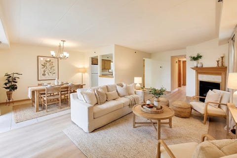 Tiny photo for 4401 Pershing Avenue #2N, Downers Grove, IL 60515 (MLS # 12738904)