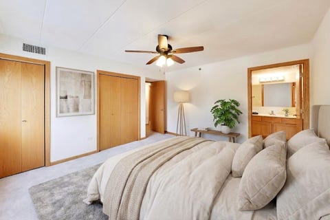 Tiny photo for 4401 Pershing Avenue #2N, Downers Grove, IL 60515 (MLS # 12738904)