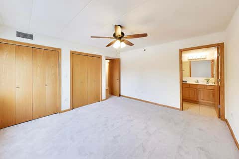 Tiny photo for 4401 Pershing Avenue #2N, Downers Grove, IL 60515 (MLS # 12738904)