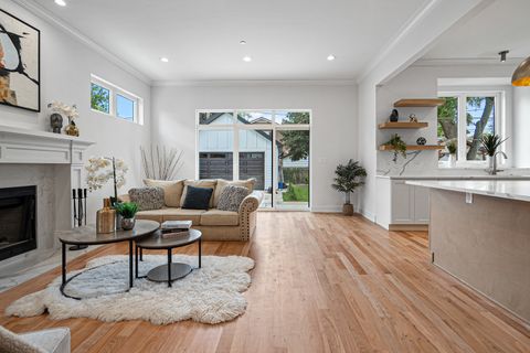 Tiny photo for 1705 S Prospect Avenue, Park Ridge, IL 60068 (MLS # 12497099)