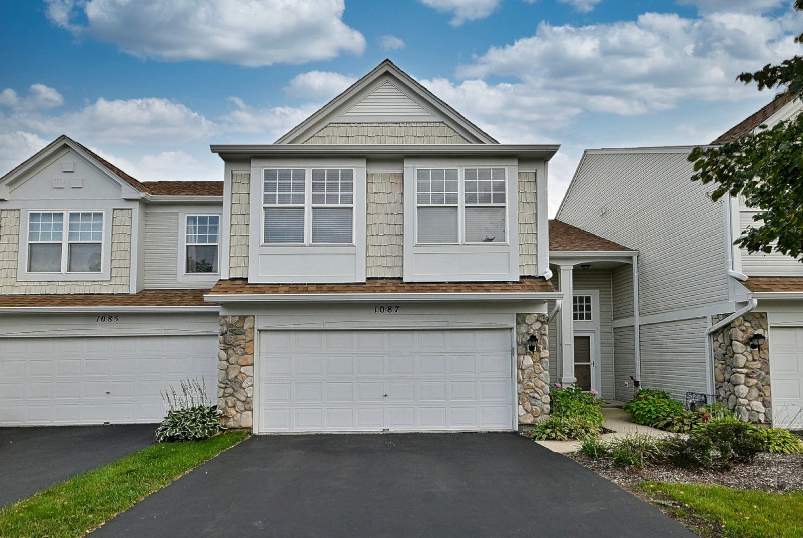 1087 Delta Drive 1087