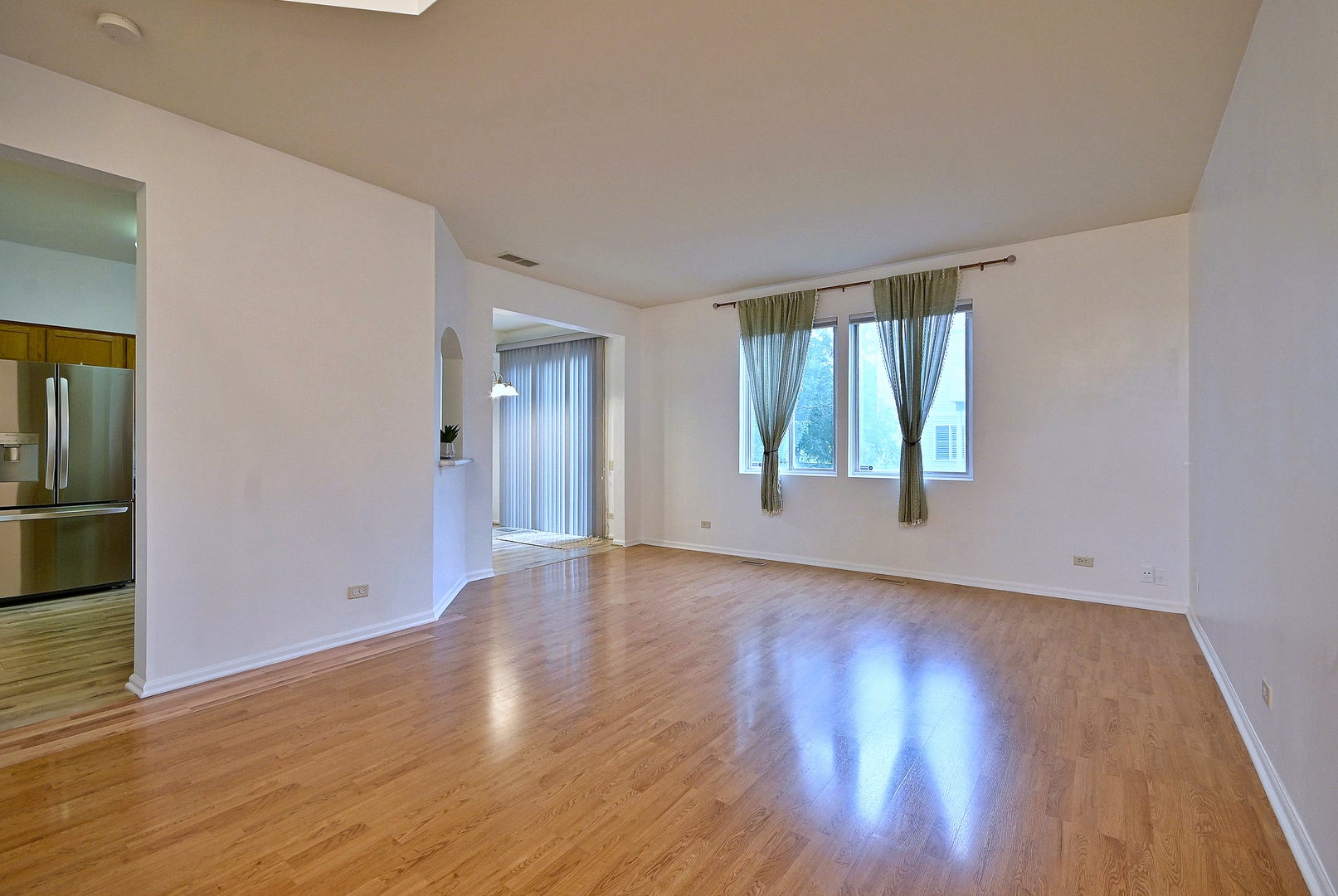 1087 Delta Drive 1087