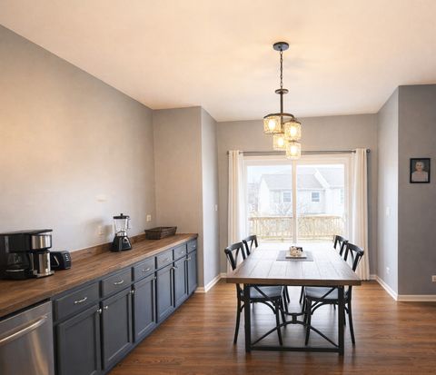 Tiny photo for 944 Cynthia Lane, Lake In The Hills, IL 60156 (MLS # 12591279)