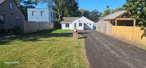 Photo of 616 Morton Street, Aurora, IL 60506 (MLS # 12493648)