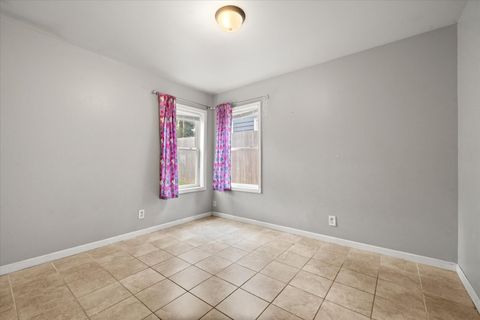 Tiny photo for 400 ROSEWOOD Avenue, Aurora, IL 60505 (MLS # 12489475)